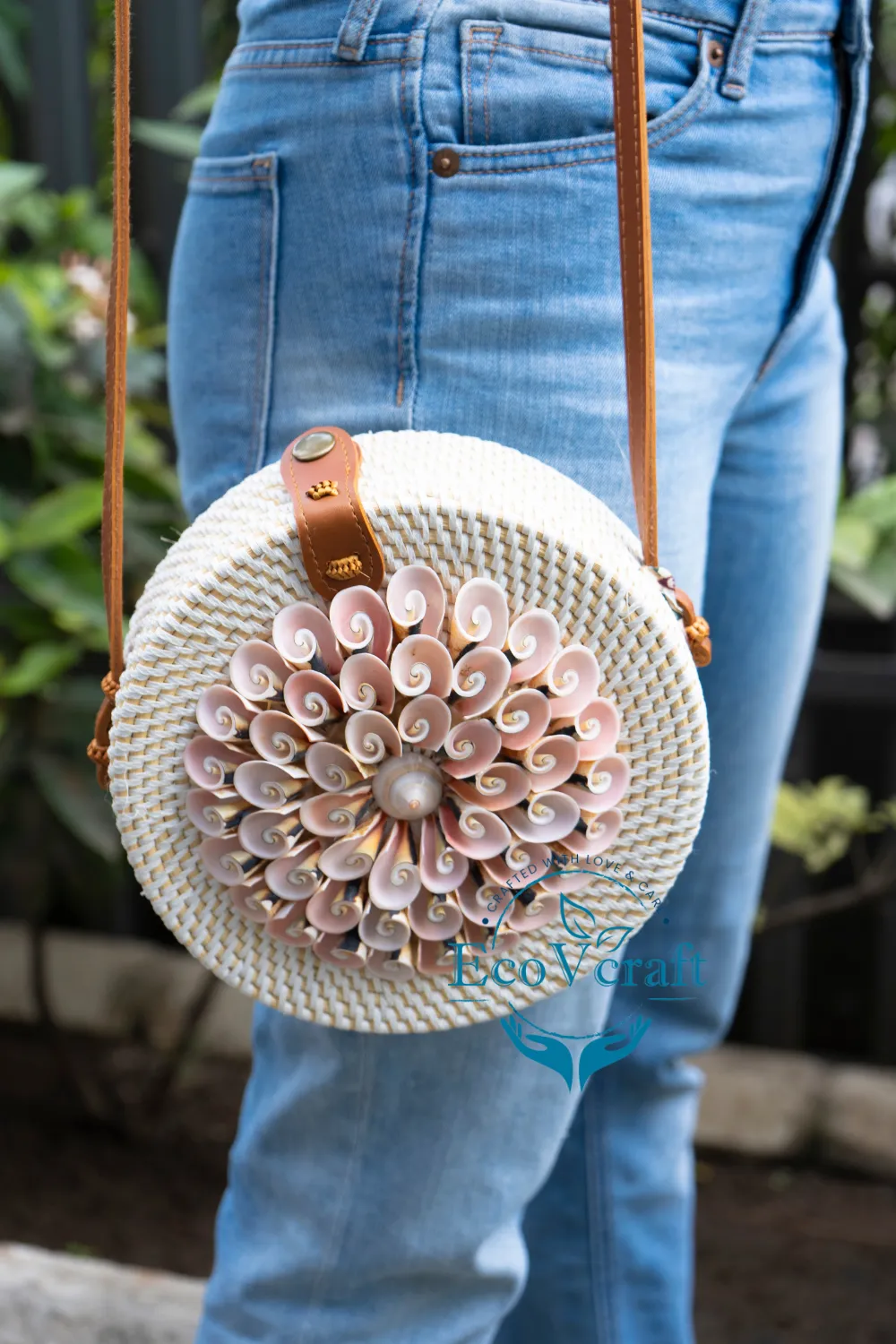 Boho Snail Shell White Round Sling Bag