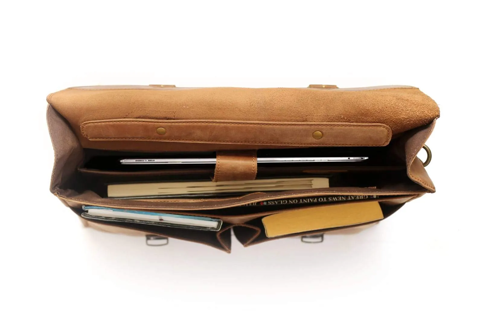 Commuter 14" light distressed leather messenger bag
