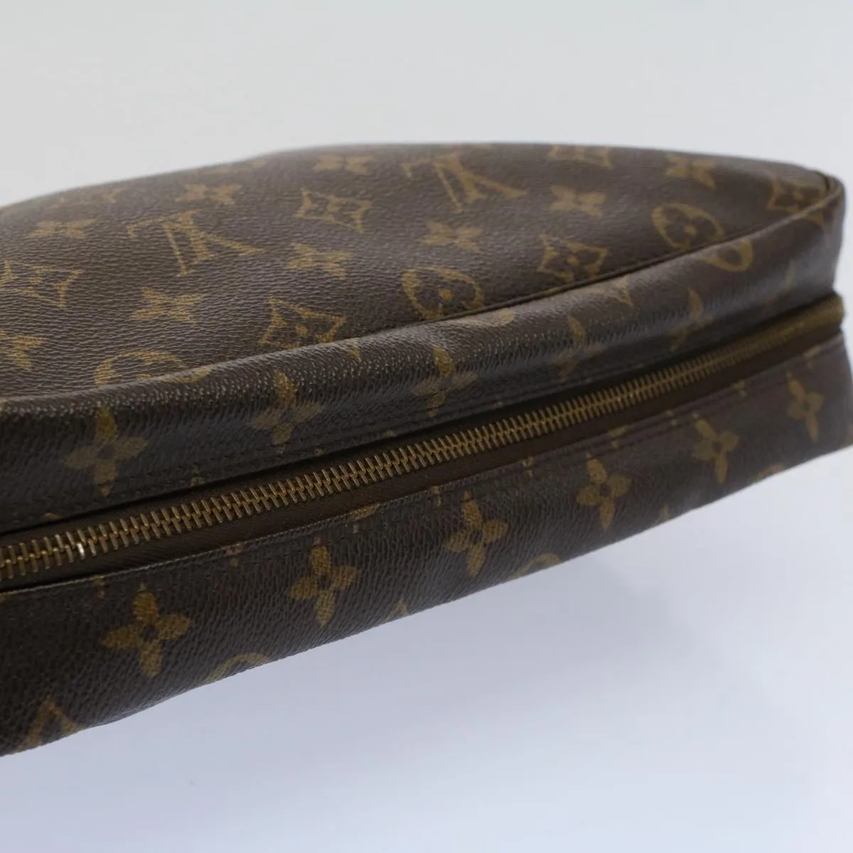 Louis Vuitton Trousse Toilette 28 Clutch