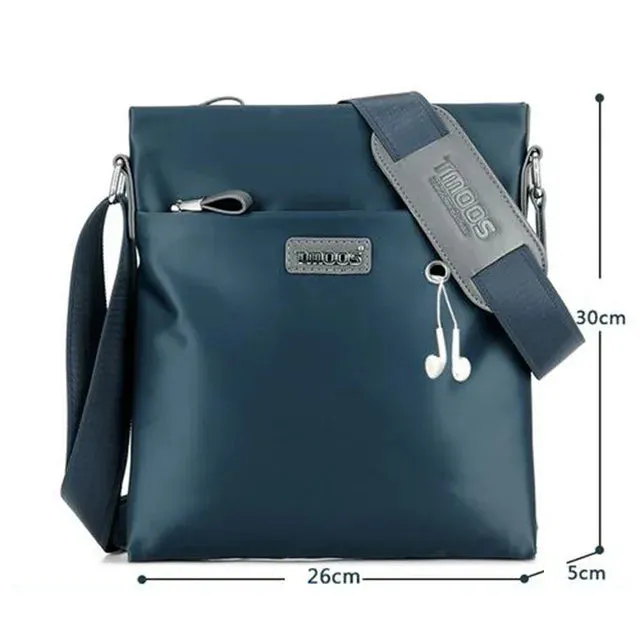 Sleek Metropolitan Shoulder Messenger Bag