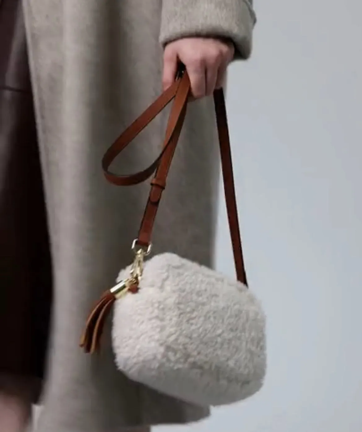 Teddy Lottie Camera Bag | Black